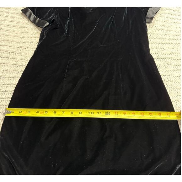 VTG Velour Sheath Dress Short Sleeves Back Bow Cut Outs Knee Length Womens Large - Picture 7 of 13